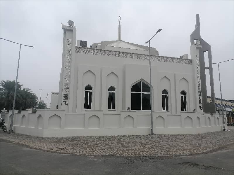 Near To Park Residential Plot Of 40 Marla For Sale In Wapda City - Block F 8