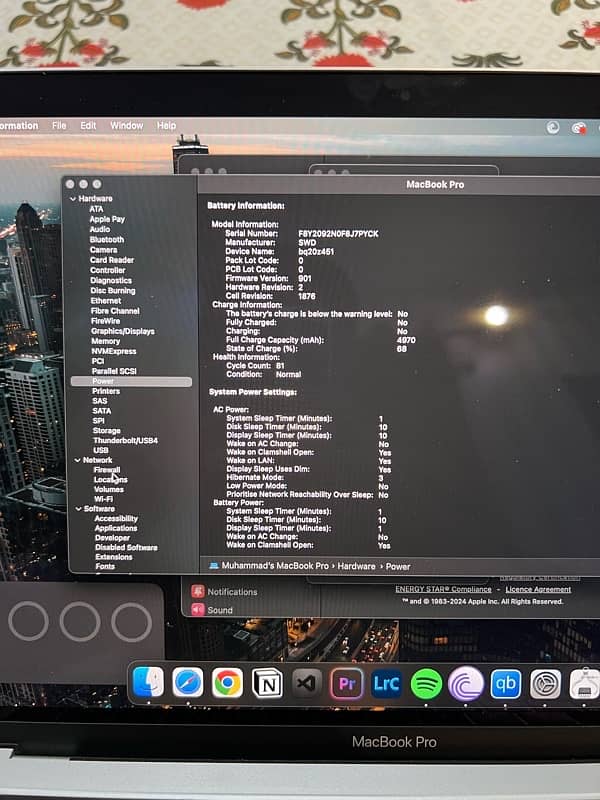 Macbook Pro 2019 with touch bar 9