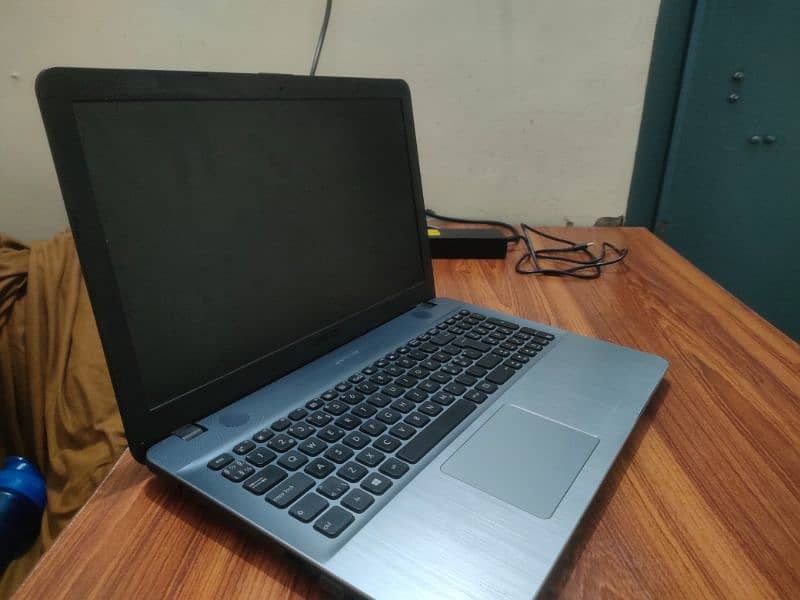 Laptop ASUS Gaming form 4