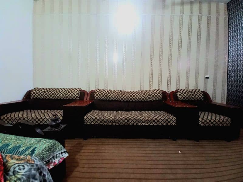 6 Seater Heavy Duty Sofa Set Slightly Use 3