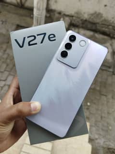 Vivo V27e 8/256 Complete box