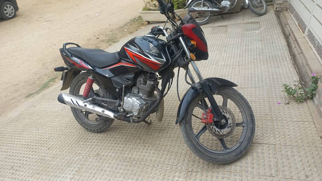 Honda CB 125F Model 2021 3