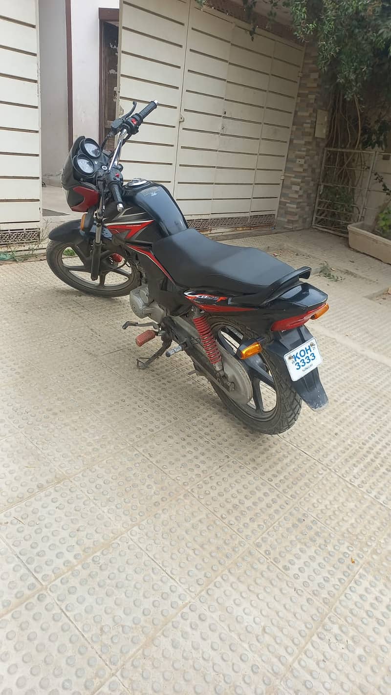 Honda CB 125F Model 2021 4