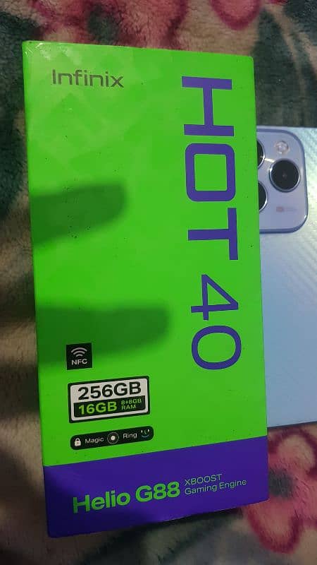 Infinix Hot 40. . . . . 16GB + 256GB 9