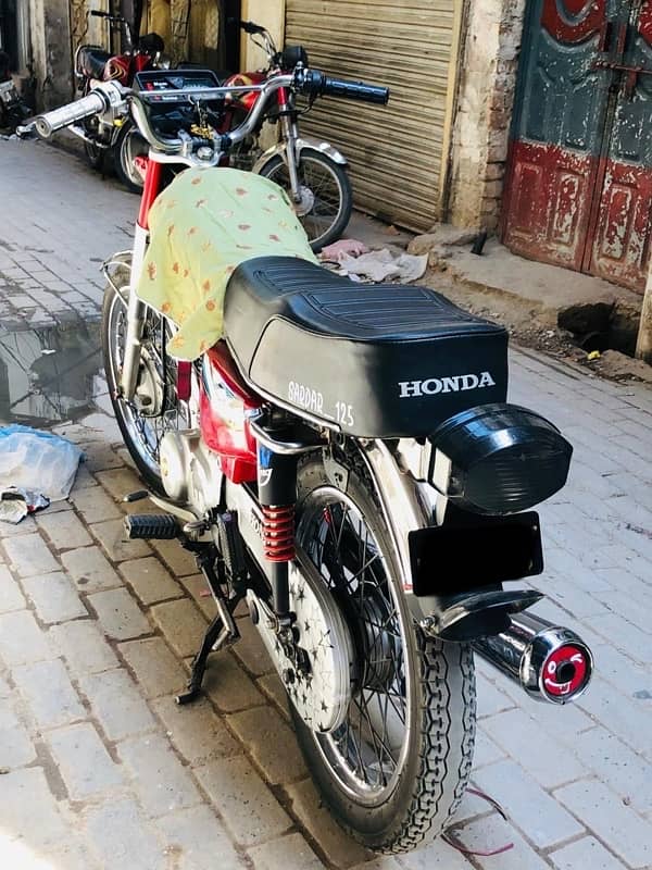 Honda 125 sale 118000 watsp#03108316033 2