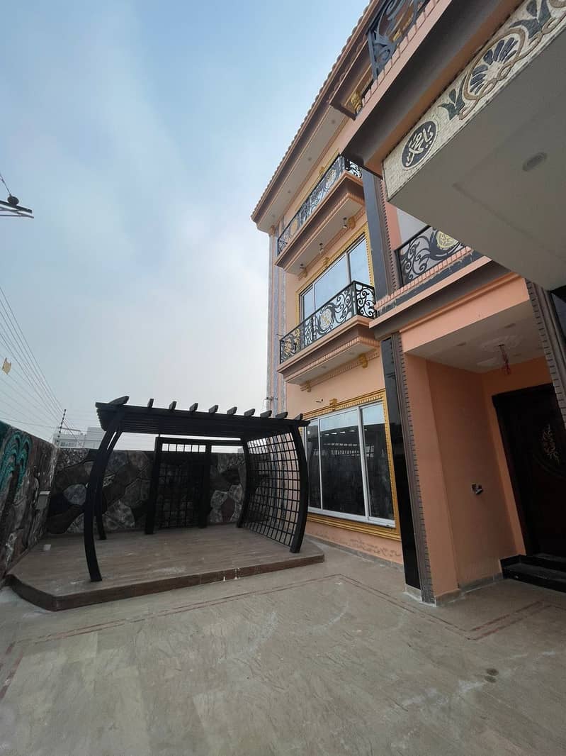 Luxurious 1 Kanal House For Sale In Lda Avenue-1 4