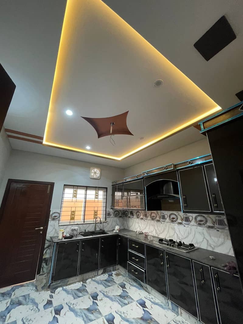 Luxurious 1 Kanal House For Sale In Lda Avenue-1 7