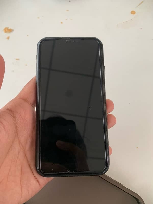 iphone xr 87 health no damage 03449418883 1