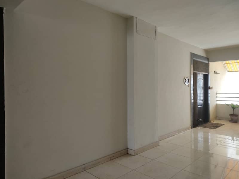 Stunning Location 10 Marla 3 Bed Flat On 7th Floor For Sale In Askari 11 Lahore 1