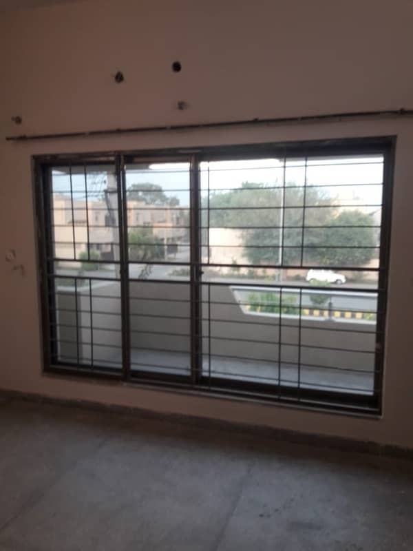 10 Marla 4 Bed House For Sale In Askari 10 Lahore 9