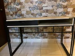 Interwood study table