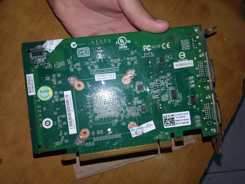 Nvidia Quadro FX 570 Graphic Card (Urgent Sale) 3