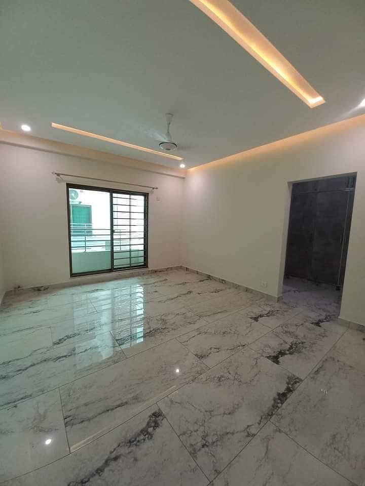 DREAM HOME OFFERS Askri 11 10 Marla Apartment with 03 Bedroom For Rent In Lahore At Super Hot Location Sector D 11