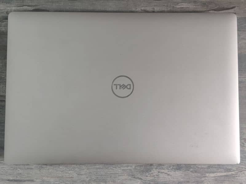 Dell Precision 5530 (touch Screen) Core i7 8th Gen (Lush condition) 1