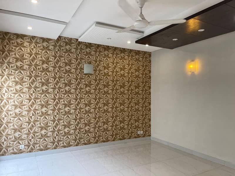 DREAM HOME OFFERS One Kanal Upper Portion Is Available For Rent In DHA Phase 06 Lahore 12