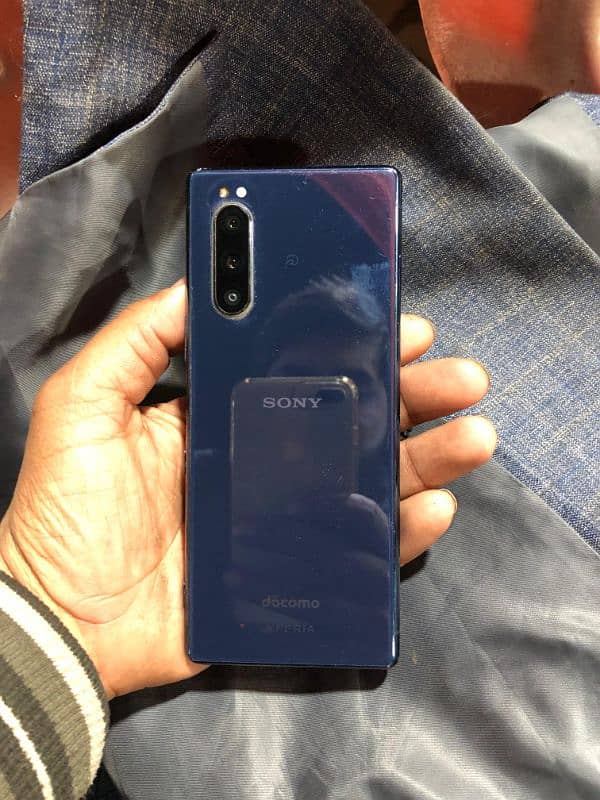 Sony Xperia 5 1