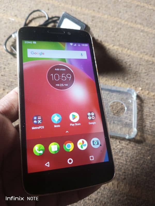 Moto e4 fix price 4