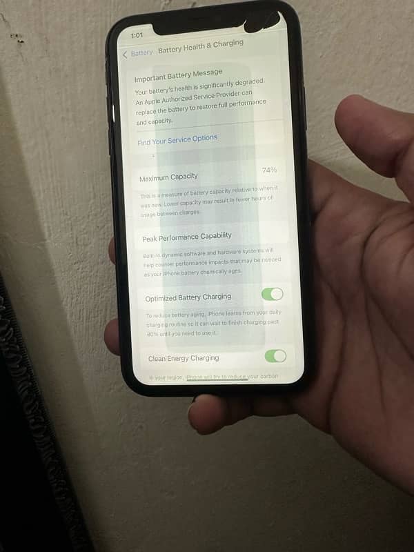 Iphone 11 64gb non pta factory unlocked read ad 3