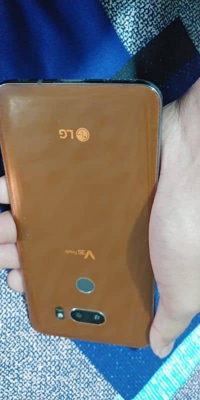 LG v35ThinQ 4