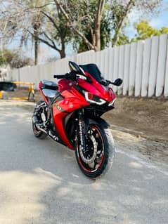 Yamaha R3 300cc (Replica)