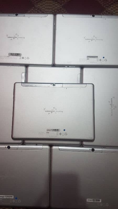 10 inch tablet 3GB ram 32GB memory 8000mah battery available in stock 4