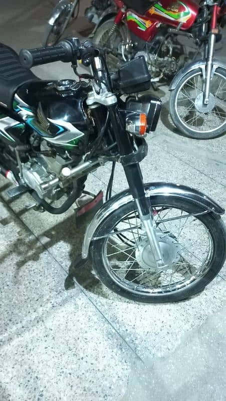 Honda CG125 3