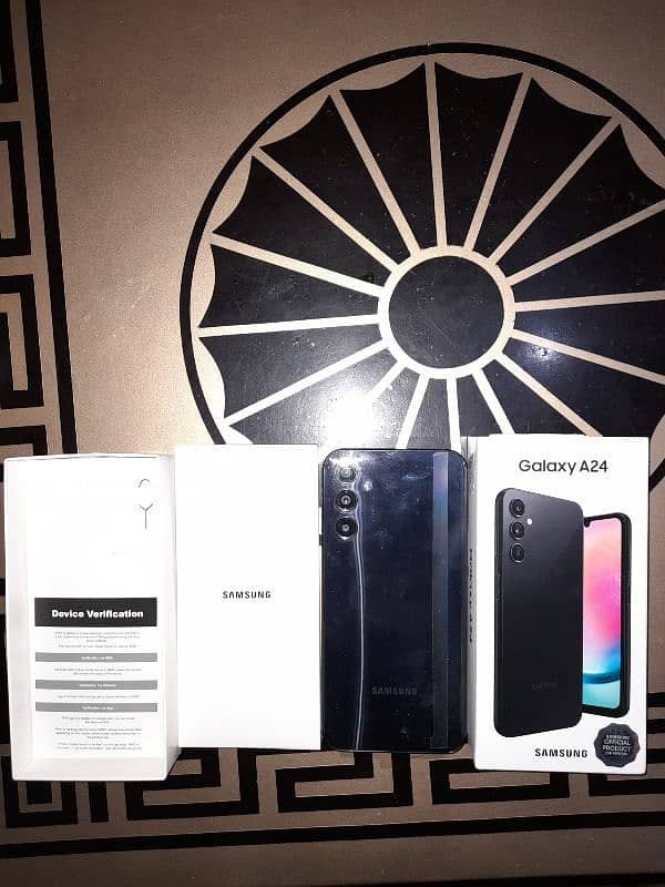 samsung a24 with box 8 128 10by10 1 hand use 5