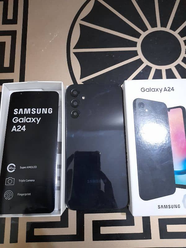 samsung a24 with box 8 128 10by10 1 hand use 7