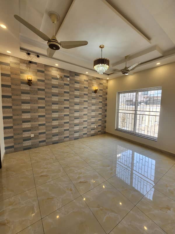 10 Marla Duplex Houses Available For Sale Near Emporium Mall In Johar Town 0