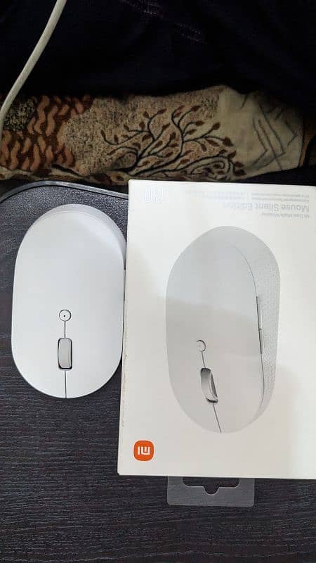 MI Dual Wireless Mouse Silent Edition 0