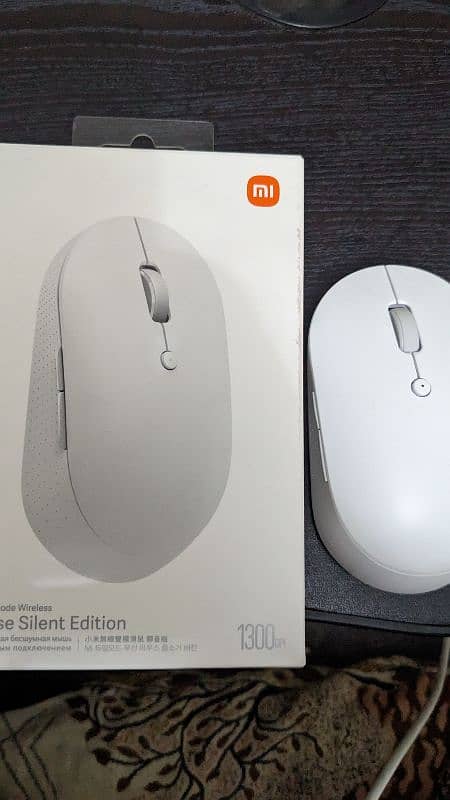 MI Dual Wireless Mouse Silent Edition 1