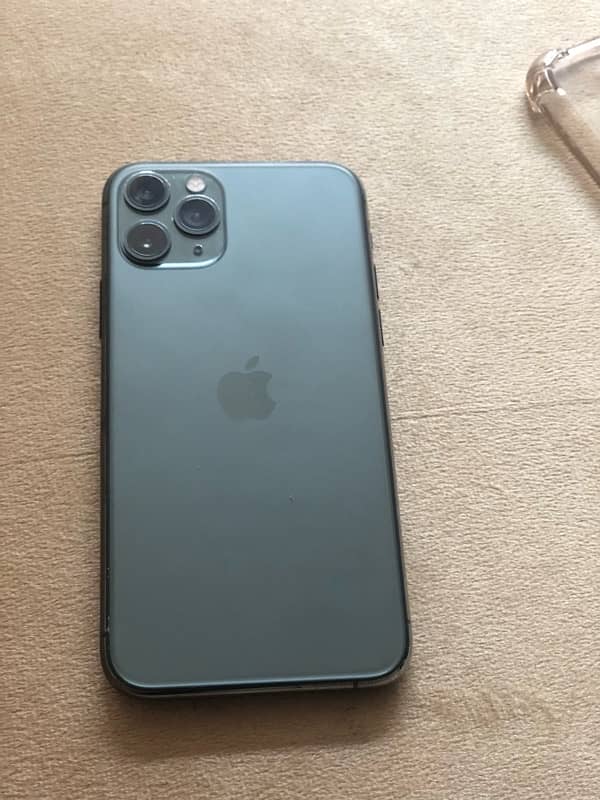 i phone 11 pro 0