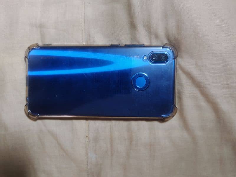 Huawei P20 Very good condition 2