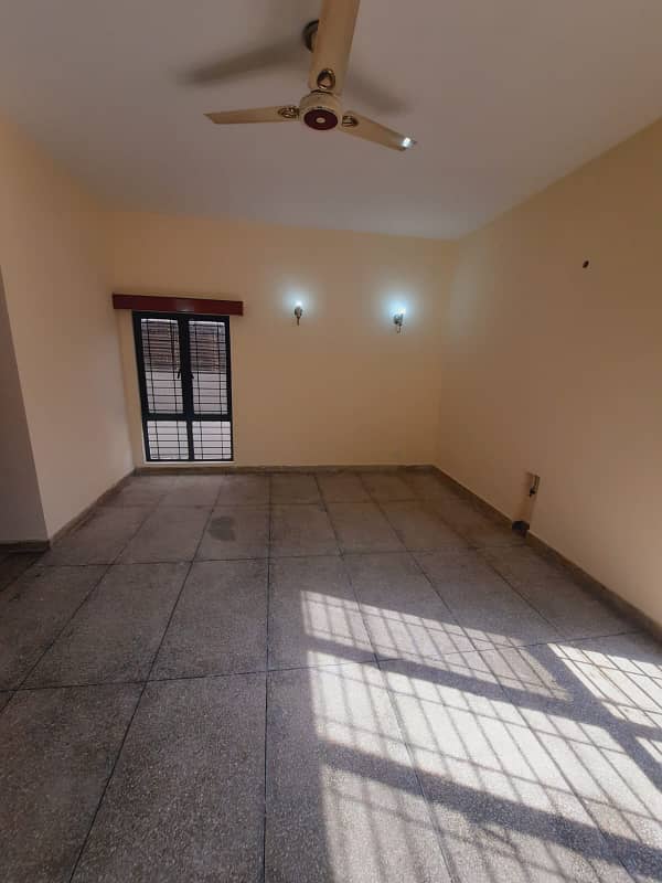 1 Kanal Full House Is Available For Rent In Dha Phase 1 Near Main Ghazi Road 31