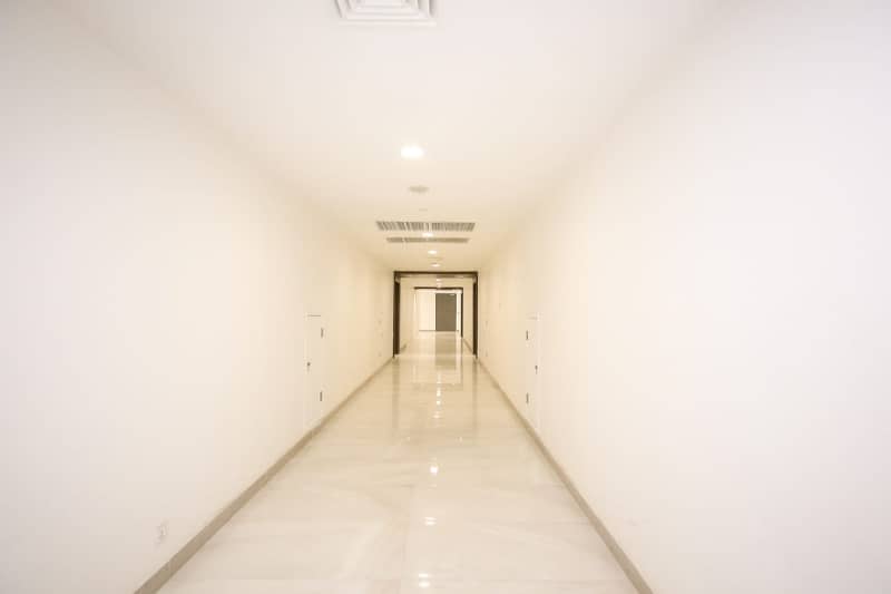 Unfurnished 3 Beds Flat Is Available For Rent In Dha Phase 5 Near Jalal Sons 3