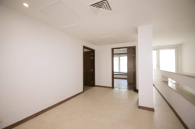 Unfurnished 3 Beds Flat Is Available For Rent In Dha Phase 5 Near Jalal Sons 12