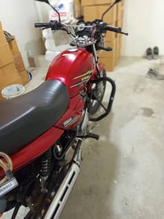 Yamaha YBZ 125