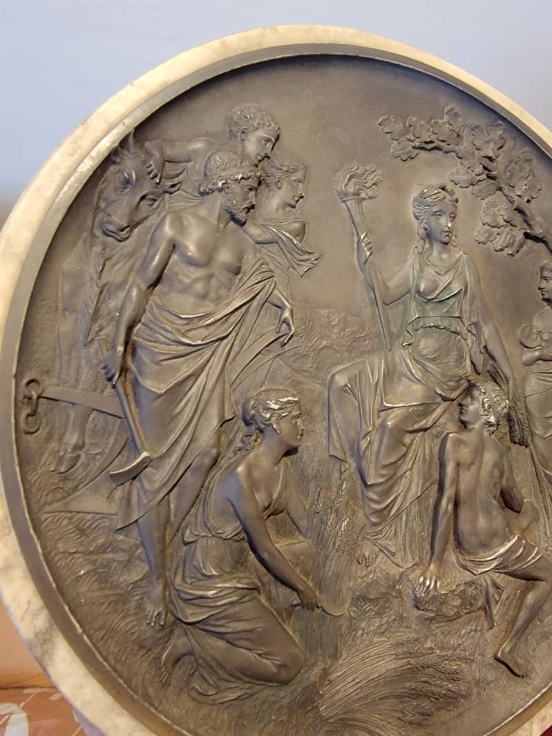 NEOCLASSICAL SCENE BRONZE PLAQUE SET IN MARBLE BASE 3