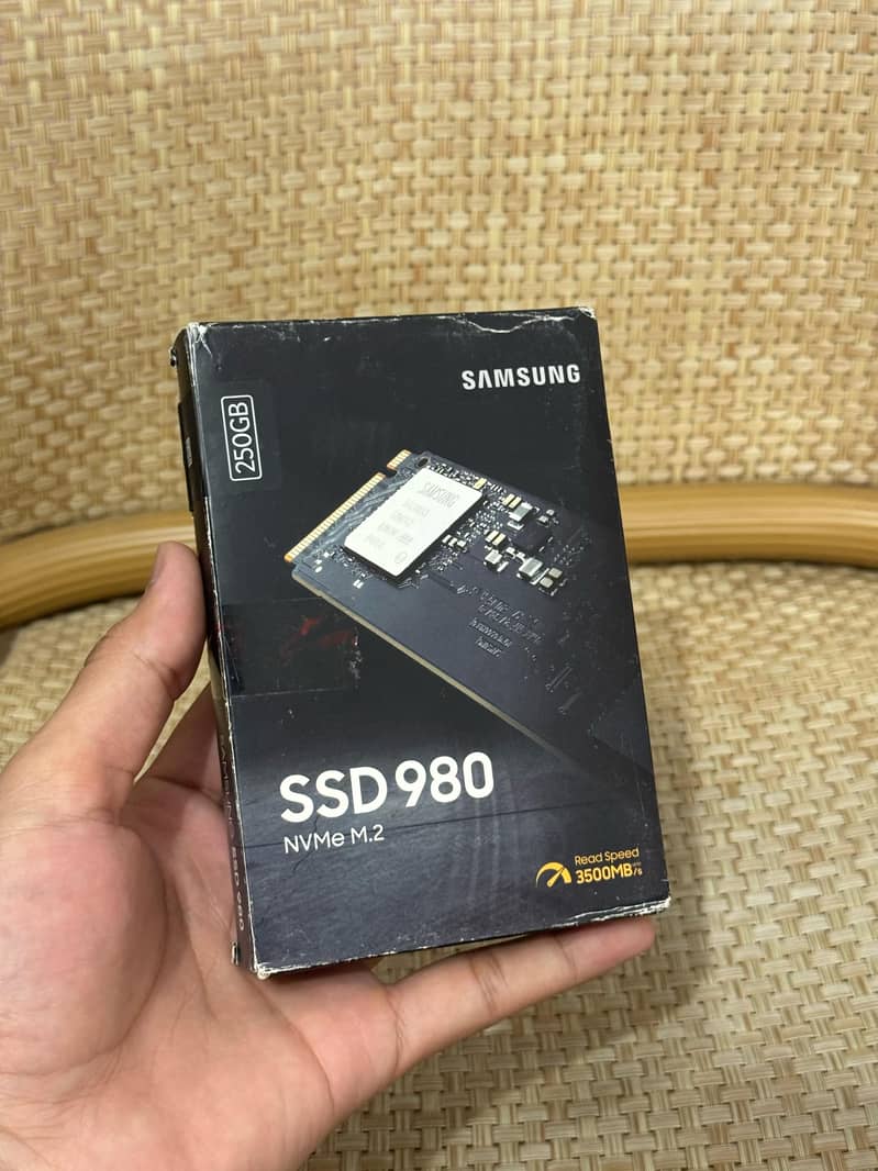 Samsung 980 M. 2 Nvme 250GB 0