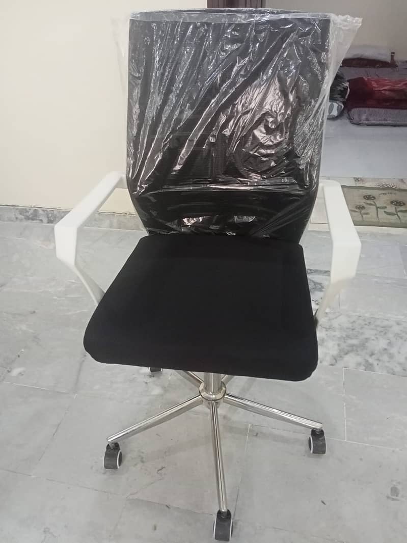 Office Table + Chair Combo in cheap price 1