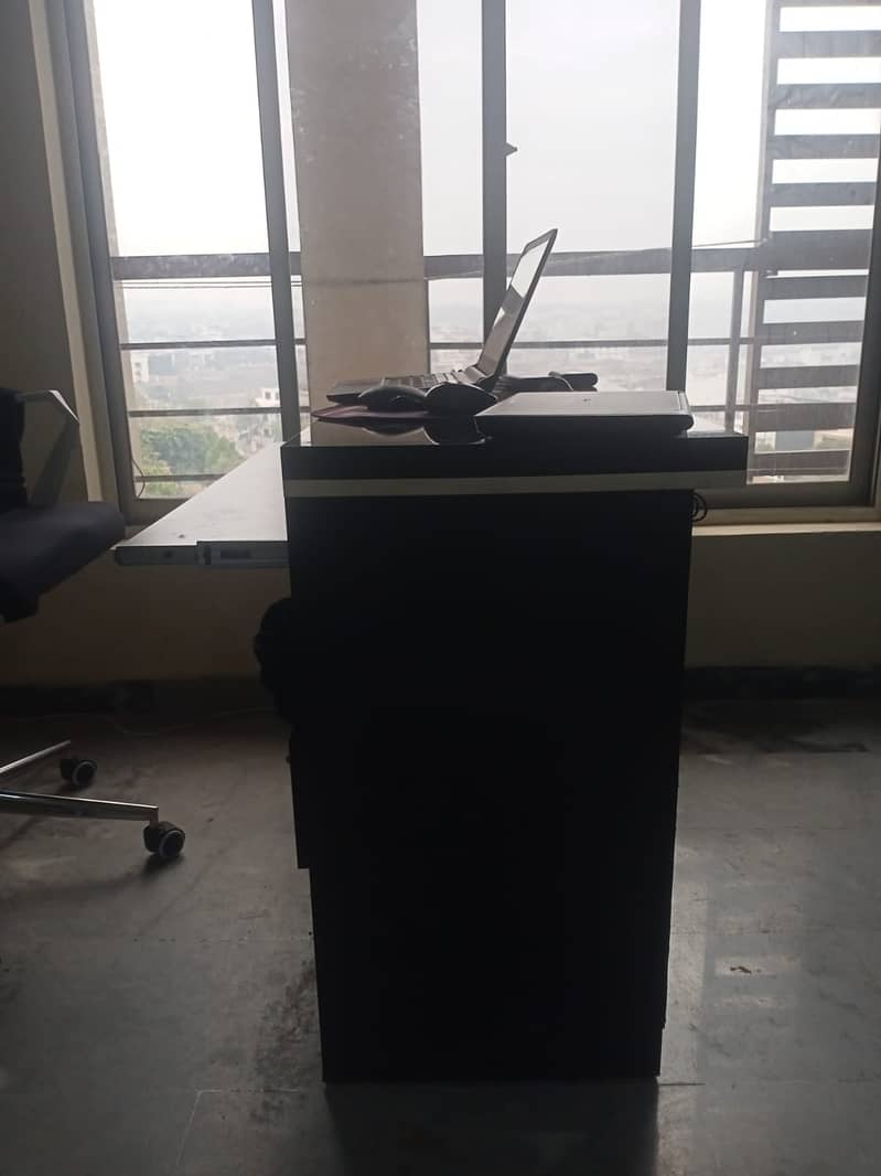 Office Table + Chair Combo in cheap price 7