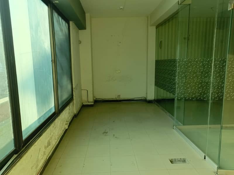 4 Marla 1st Floor Office For Rent In DHA Phase 1,Block K, Lahore. 2