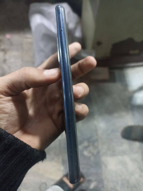 vivo y20 box sath main hai 2