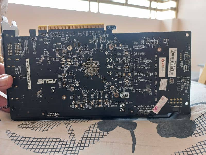 Asus Rog strix 4gb OC edition 2