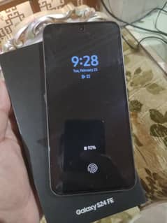 Samsung galaxy s24FE dual sim(8+8/128)  non pta. lush condition