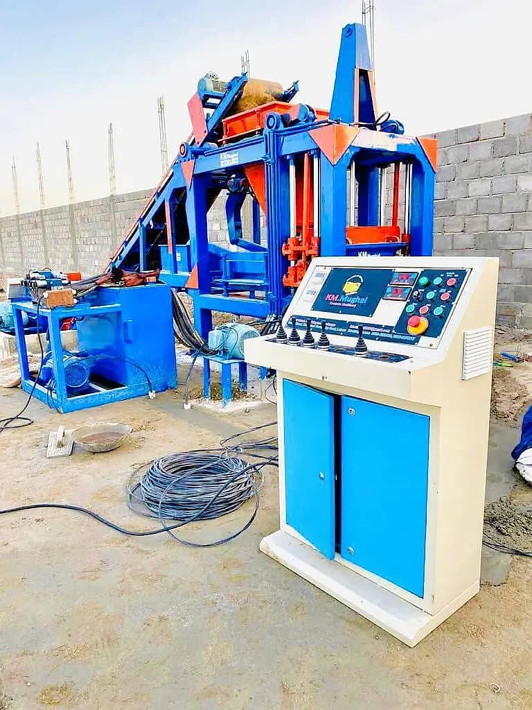 Pavers/Concrete Block/Tuff Tile/ Making Machine for Sale in Pakistan 13