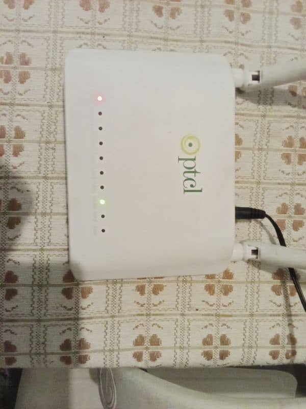 PTCL D-Link Wireless Router with Adapter 0