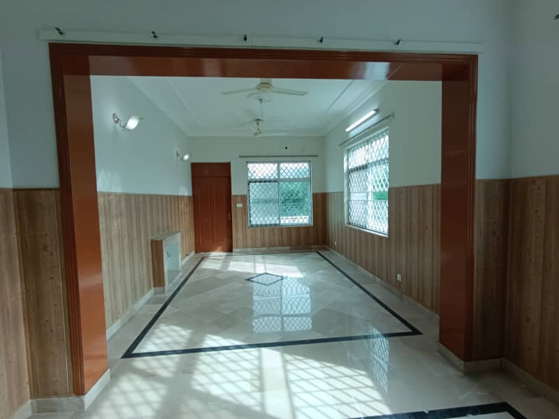 4 BEDROOMS UPPER PORTION IS AVAILABLE FOR RENT IN I-8 ISLAMABAD. 0