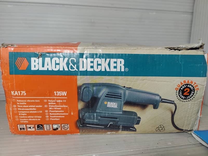 Black & Decker Sanding Polisher 4