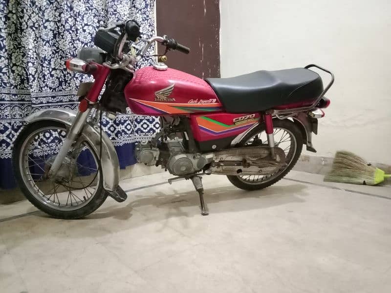 Honda Cd 70 Bike For Sale 2011 Model 0